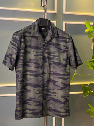 Camo Print Casual Cuban Collar Shirt for Men